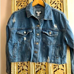 Women’s Blue Denim Cropped Jeans Jacket Size M distressed oversized Forever21